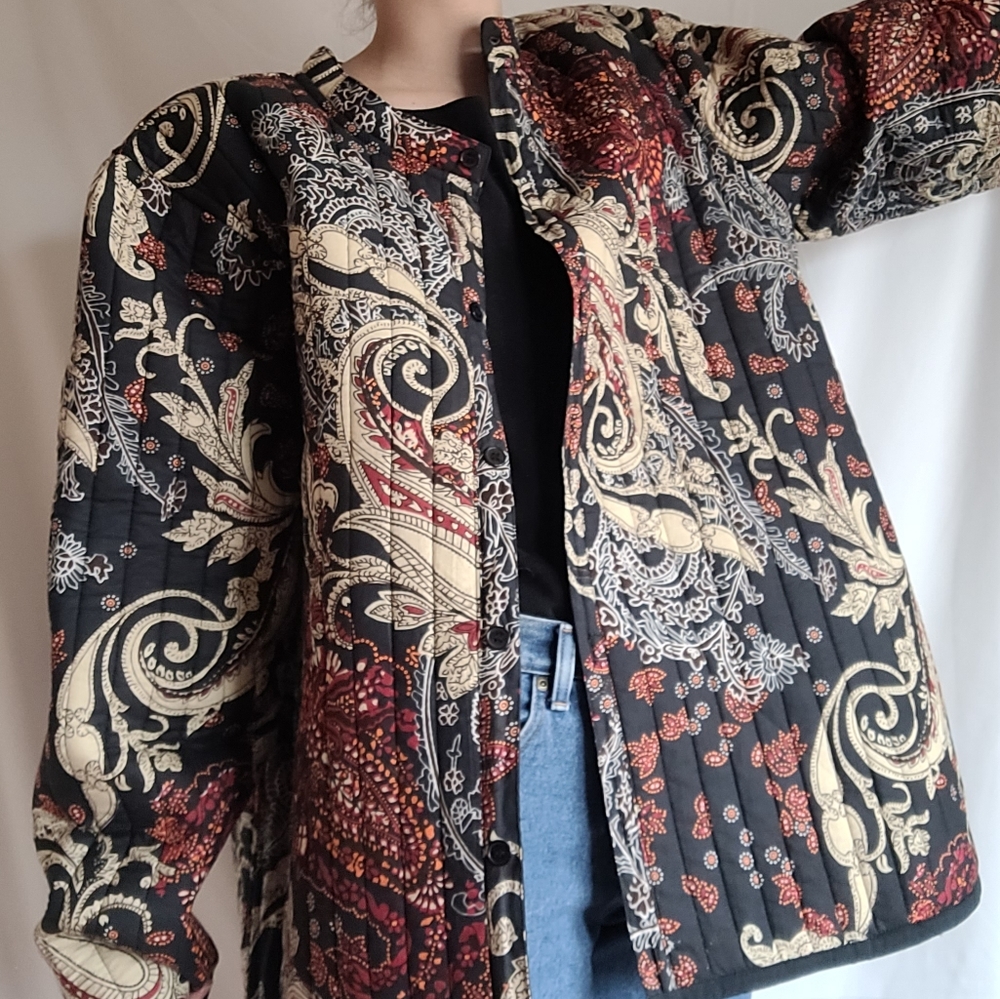 Vintage Floral Paisley Reversible Oversized Button Up Quilted Jacket